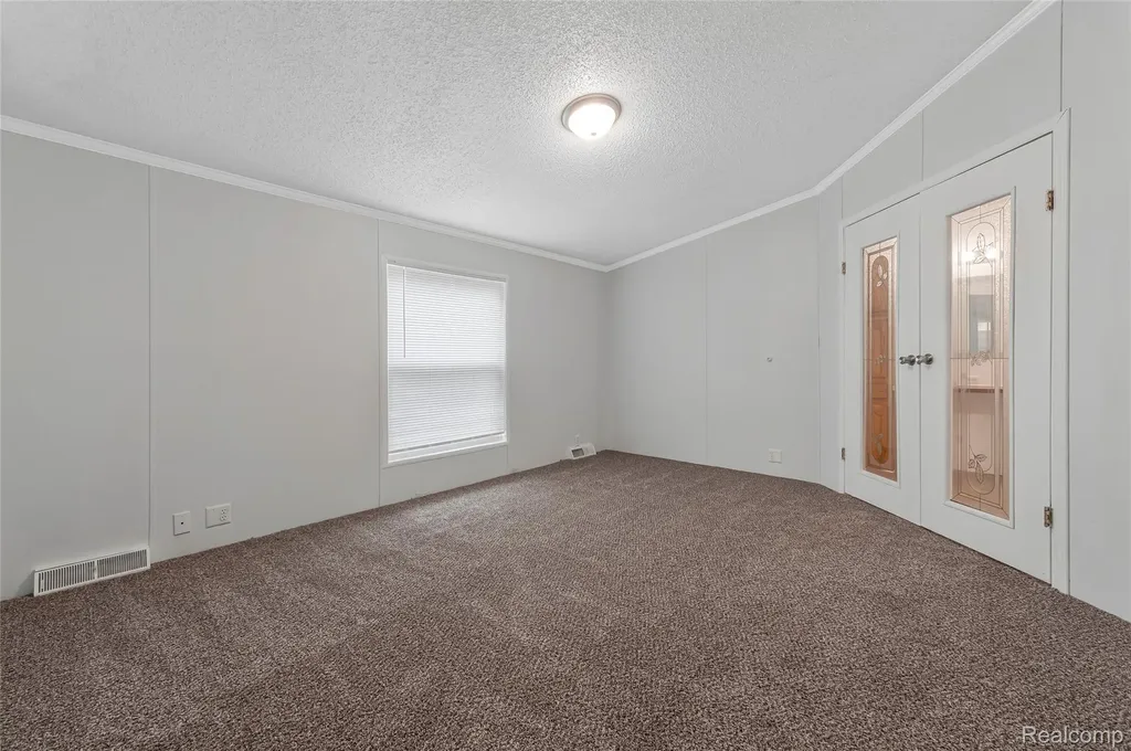 350 Trillum Trail Oxford Charter Township MI 48371