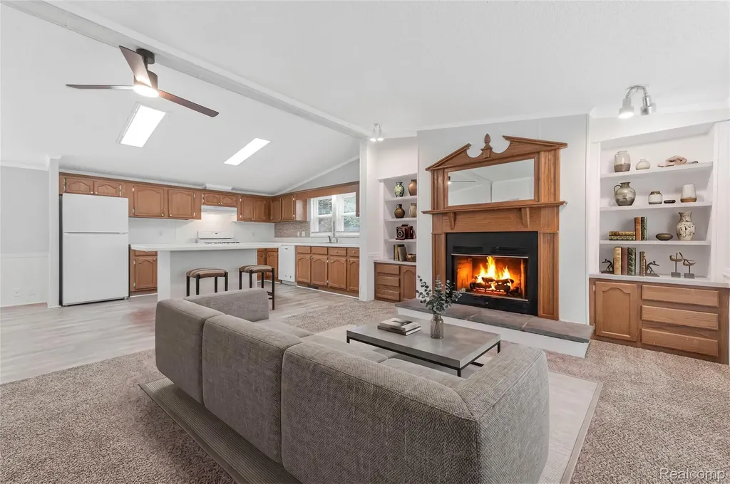 350 Trillum Trail Oxford Charter Township MI 48371