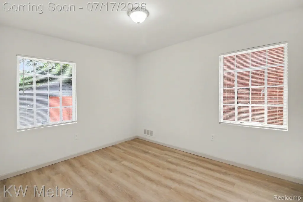 11244 Wayburn Street Detroit City MI 48224