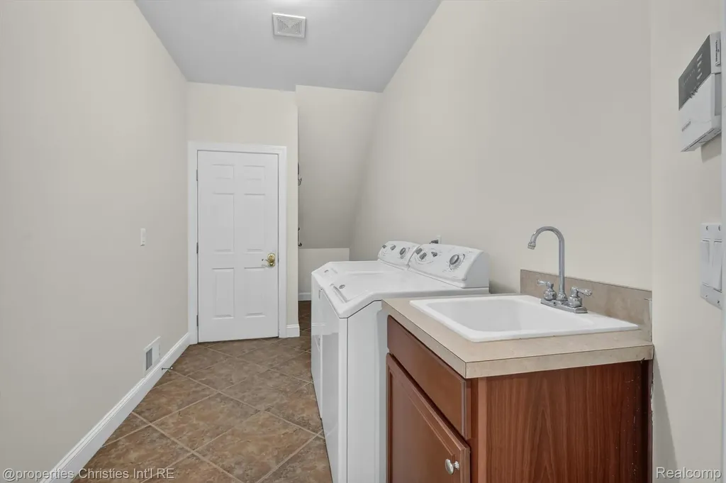 45864 Tournament Drive Northville Township MI 48168