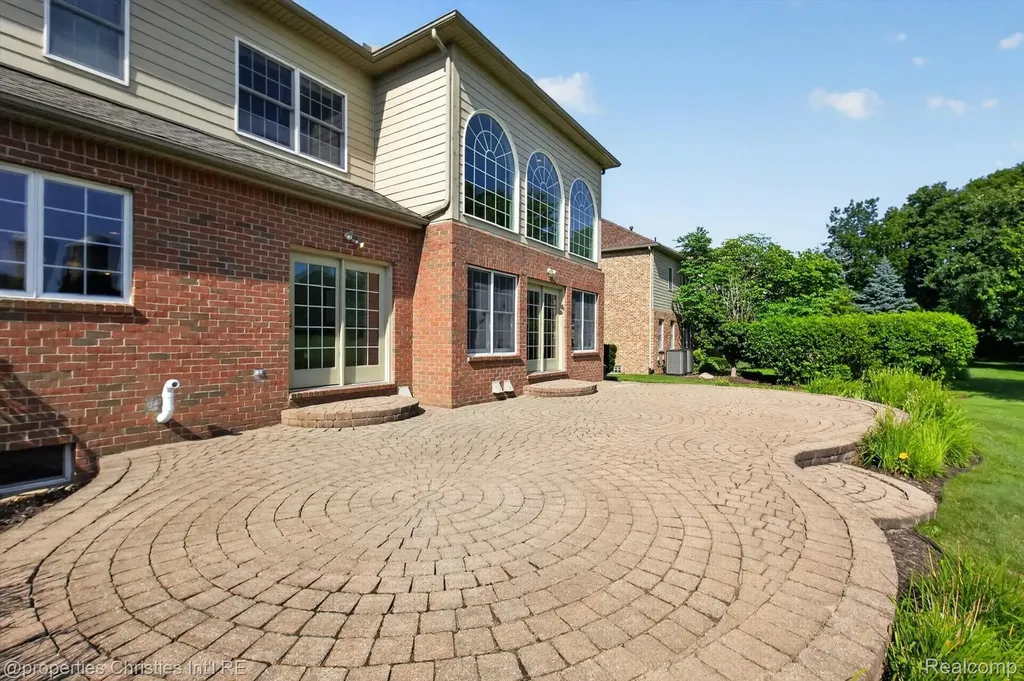 45864 Tournament Drive Northville Township MI 48168