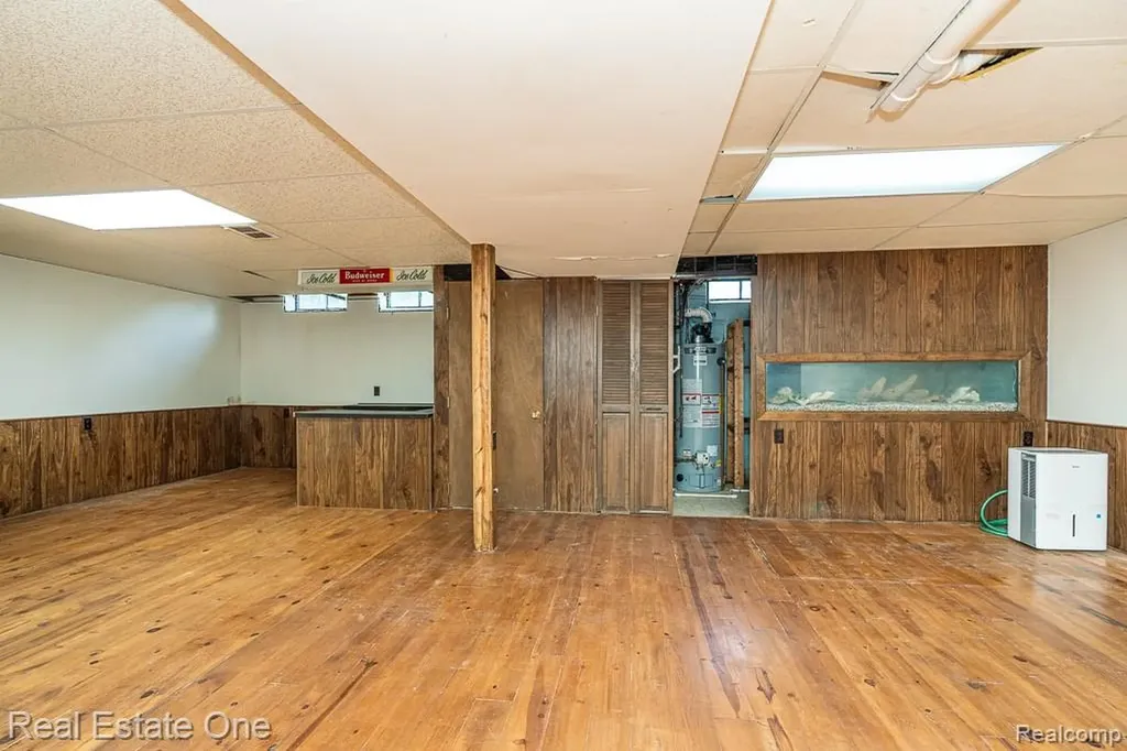 2633 New England Drive Rochester Hills City MI 48309