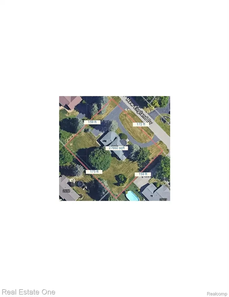 2633 New England Drive Rochester Hills City MI 48309
