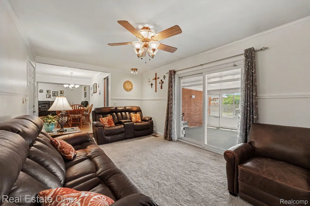 14265 Dundee Street Riverview City MI 48193