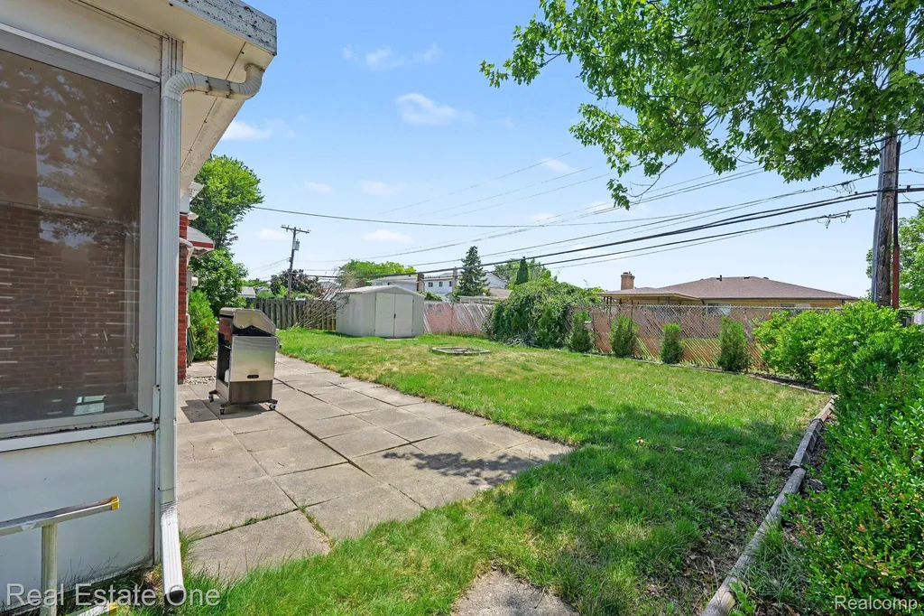 14265 Dundee Street Riverview City MI 48193