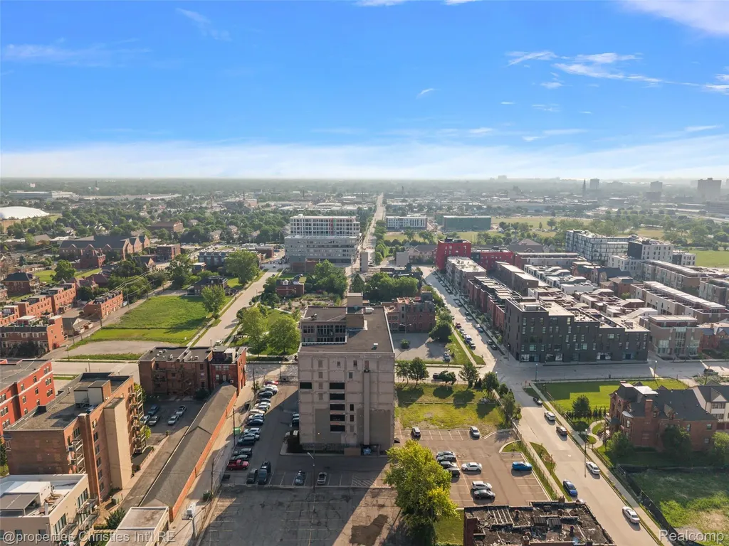 2915 John R Street Detroit City MI 48201