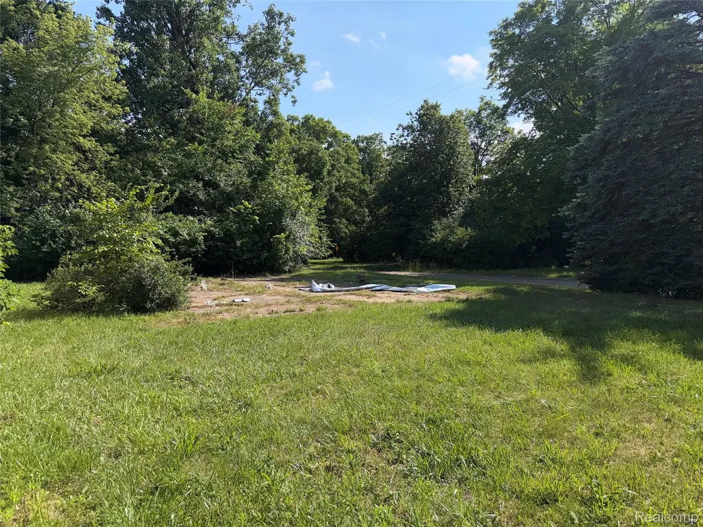 1387 W Princeton Avenue Mt. Morris Township MI 48505