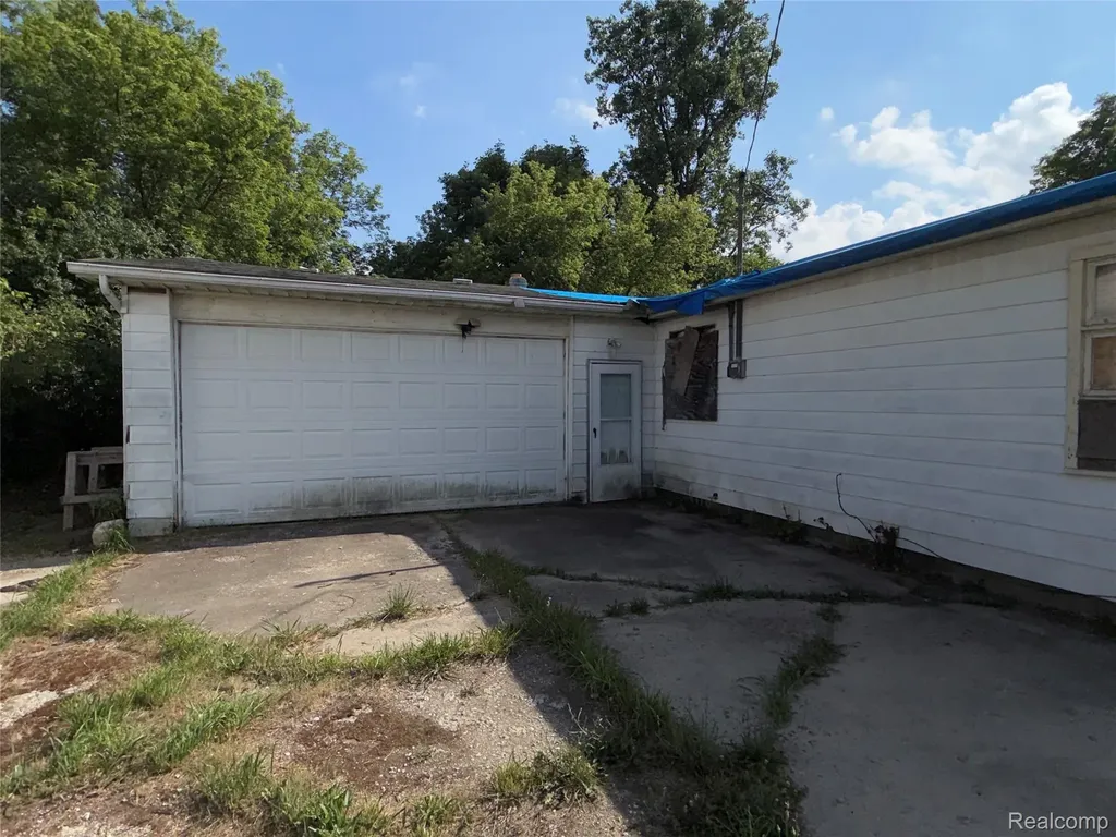1387 W Princeton Avenue Mt. Morris Township MI 48505