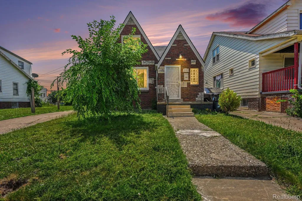 5045 Wayburn Street Detroit City MI 48224
