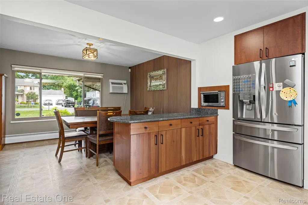 2810 Walbridge Road Rochester Hills City MI 48307