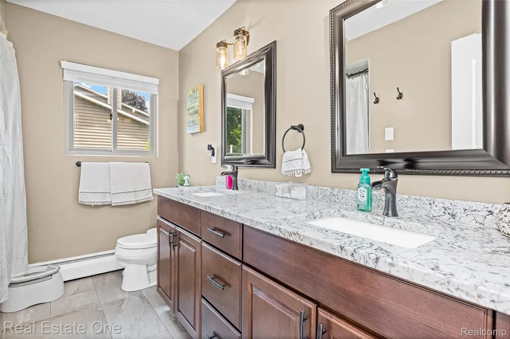 2810 Walbridge Road Rochester Hills City MI 48307