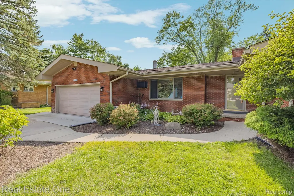 2810 Walbridge Road Rochester Hills City MI 48307