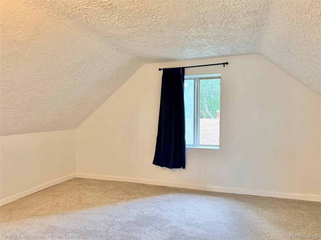 38303 Little Mack Avenue Clinton Charter Township MI 48036