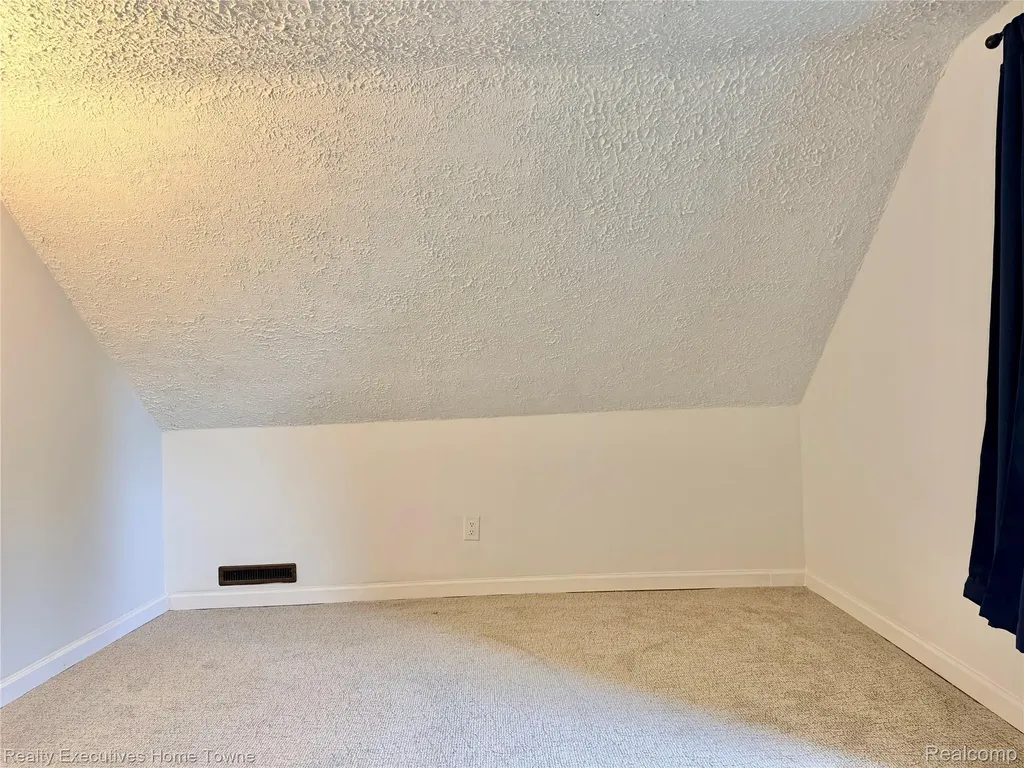 38303 Little Mack Avenue Clinton Charter Township MI 48036