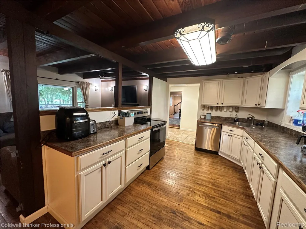 2119 Haines Road Mayfield Township MI 48446