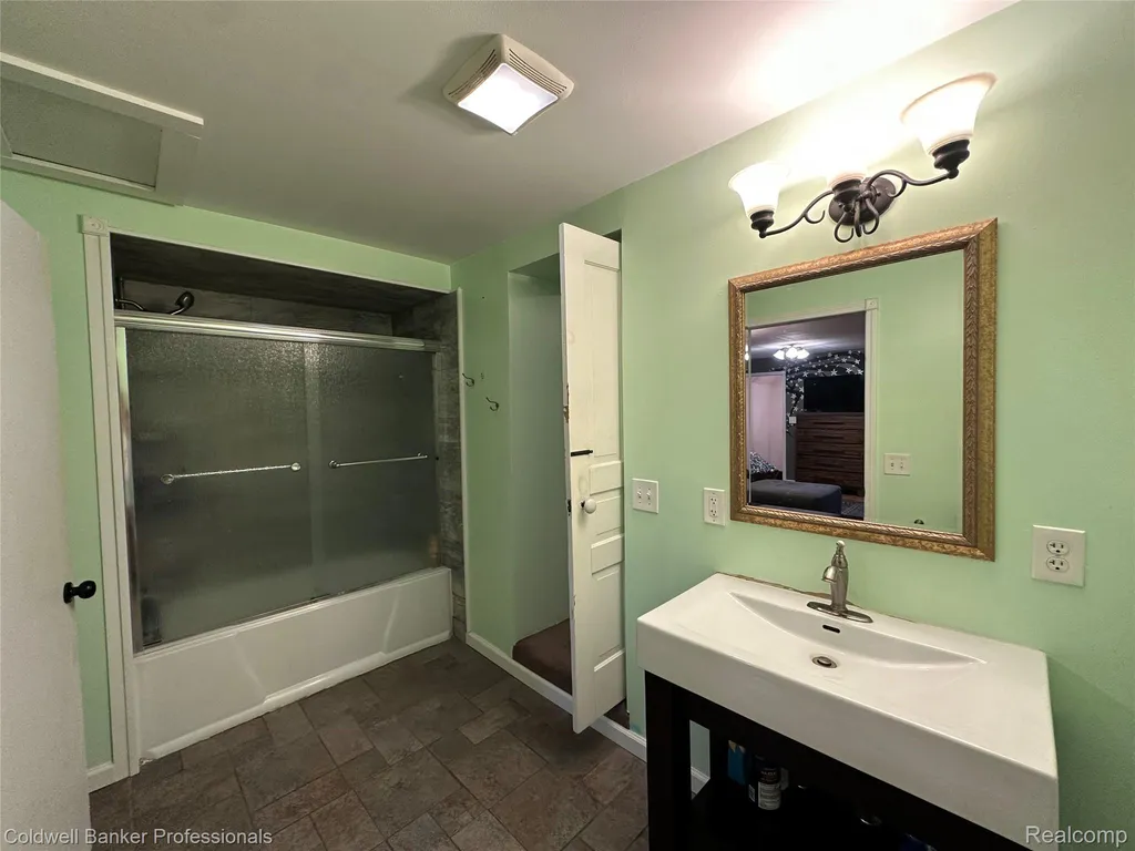 2119 Haines Road Mayfield Township MI 48446