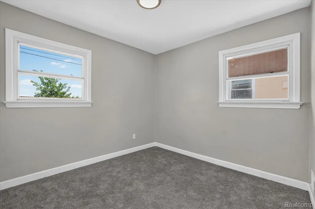 3509 Cherokee Avenue Flint City MI 48507