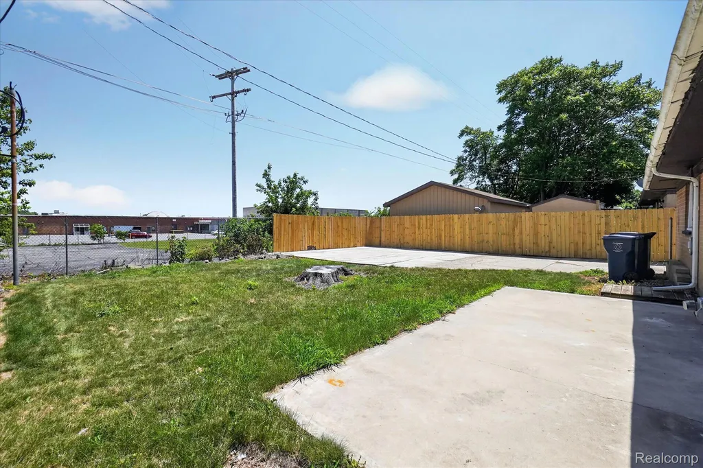 3509 Cherokee Avenue Flint City MI 48507