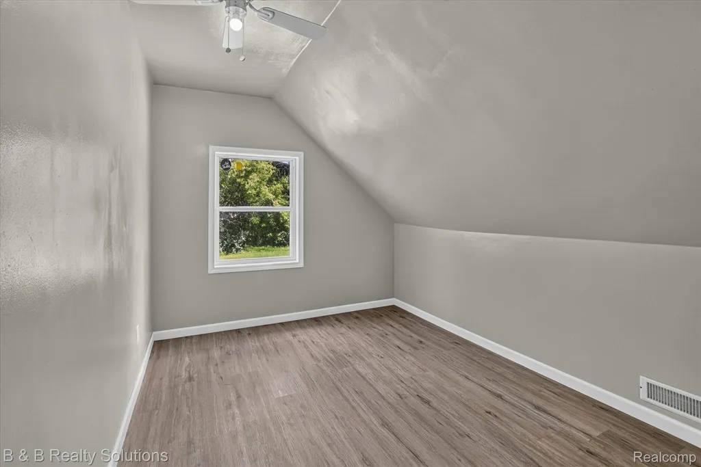 1564 Burnside Road Deerfield Township MI 48461