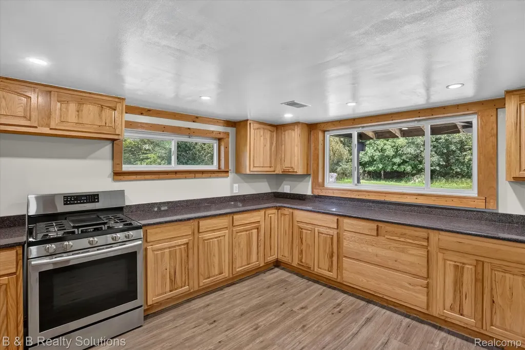1564 Burnside Road Deerfield Township MI 48461