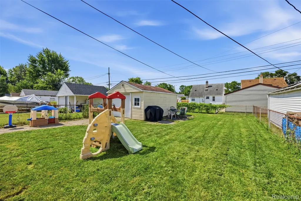 14629 Keppen Avenue Allen Park City MI 48101