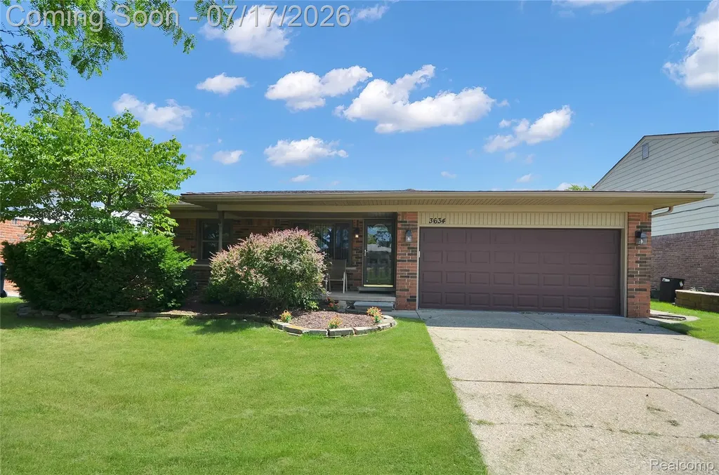 3634 Tracy Drive Sterling Heights City MI 48310