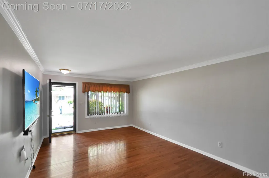 3634 Tracy Drive Sterling Heights City MI 48310