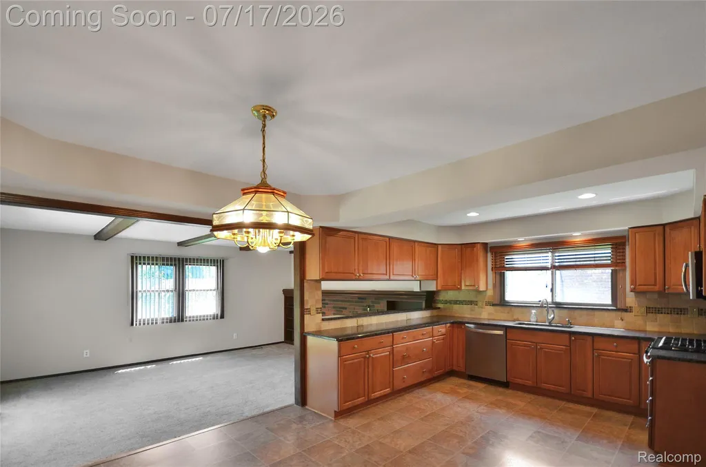 3634 Tracy Drive Sterling Heights City MI 48310