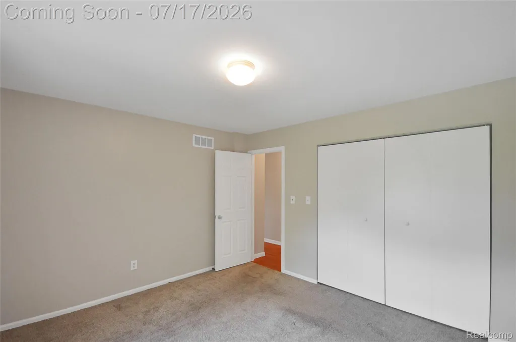 3634 Tracy Drive Sterling Heights City MI 48310