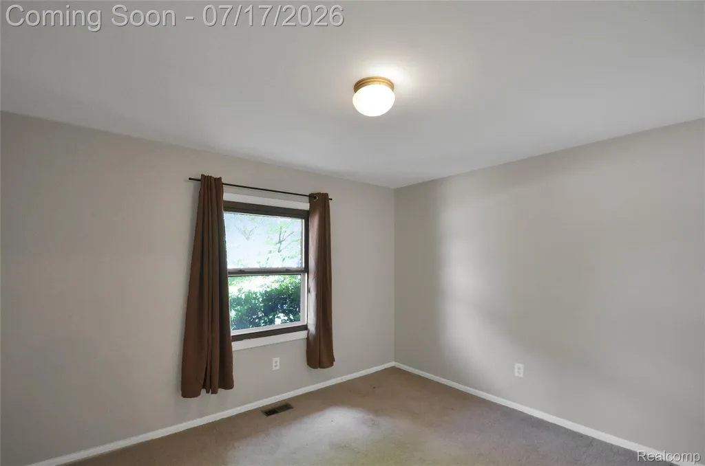 3634 Tracy Drive Sterling Heights City MI 48310