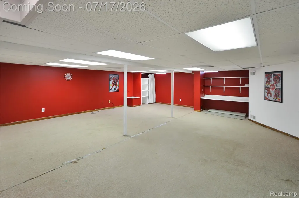 3634 Tracy Drive Sterling Heights City MI 48310