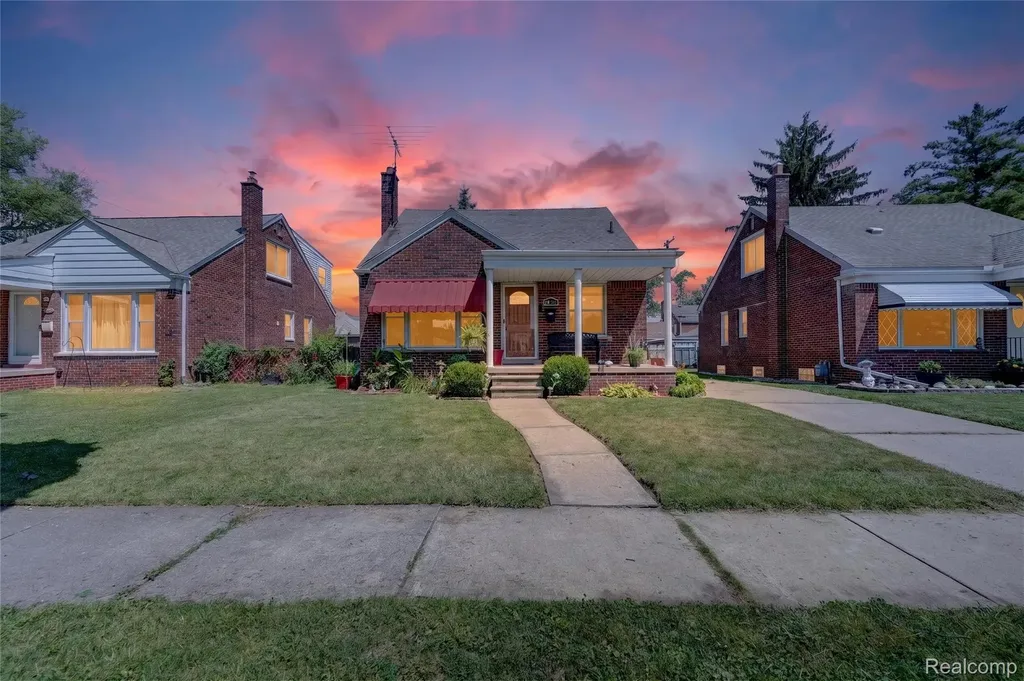 1470 Moran Avenue Lincoln Park City MI 48146