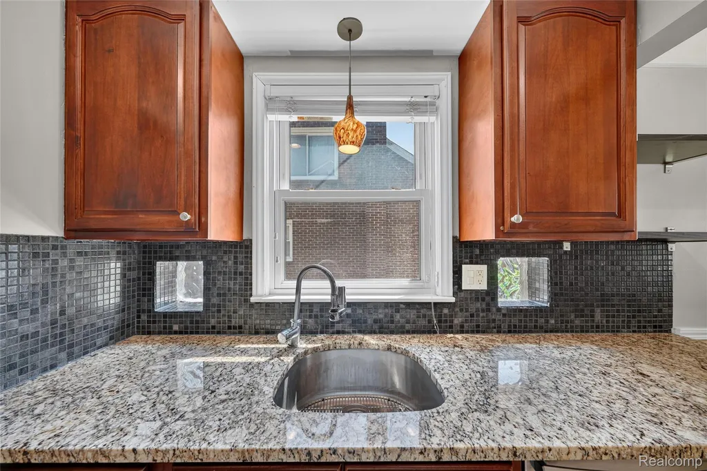 1470 Moran Avenue Lincoln Park City MI 48146