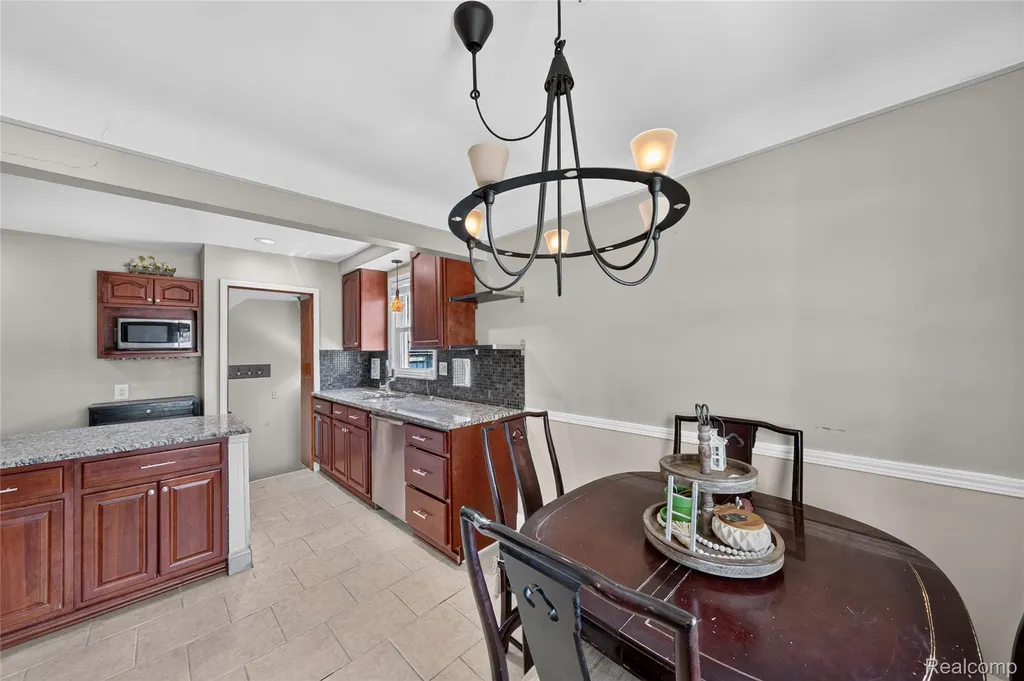 1470 Moran Avenue Lincoln Park City MI 48146