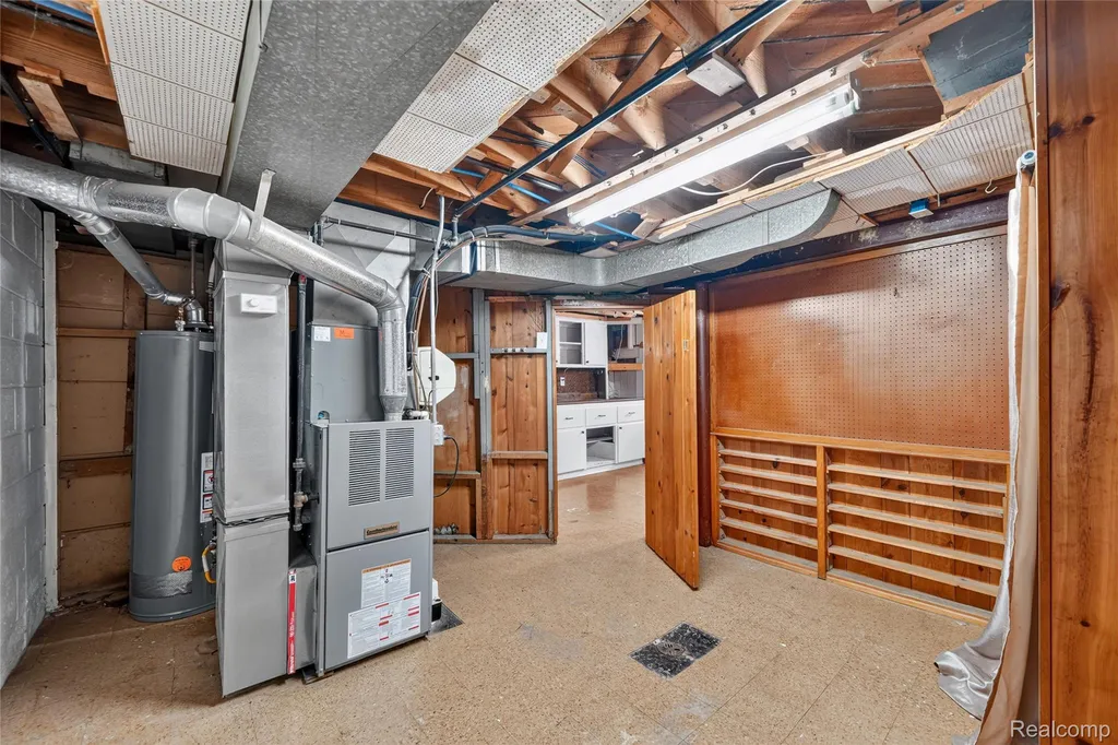 1470 Moran Avenue Lincoln Park City MI 48146
