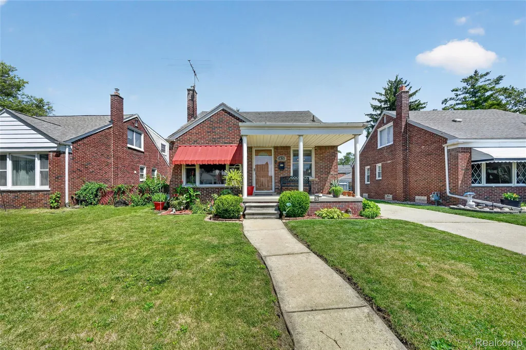 1470 Moran Avenue Lincoln Park City MI 48146