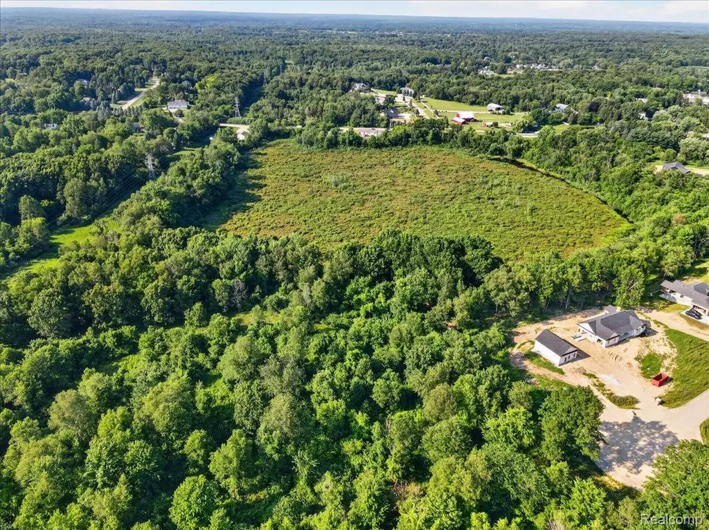 5000 Metamora Ridge Metamora Township MI 48455