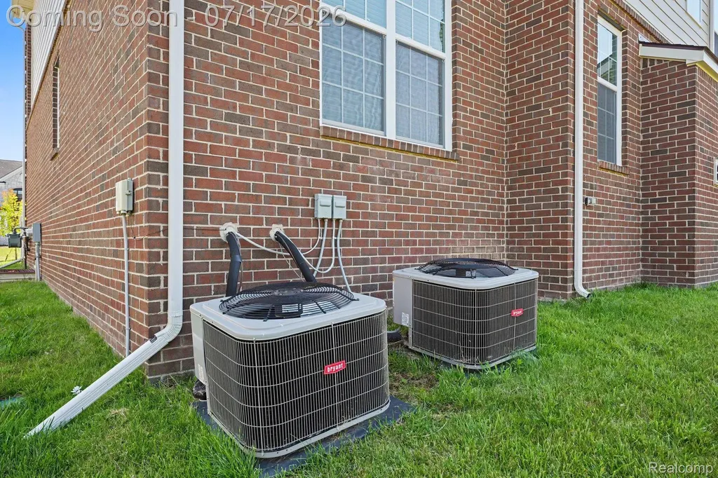 1303 Napa Drive Canton Charter Township MI 48187