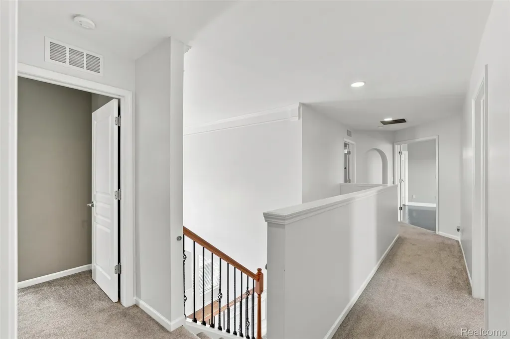49894 Bloomsbury Lane Macomb Township MI 48044