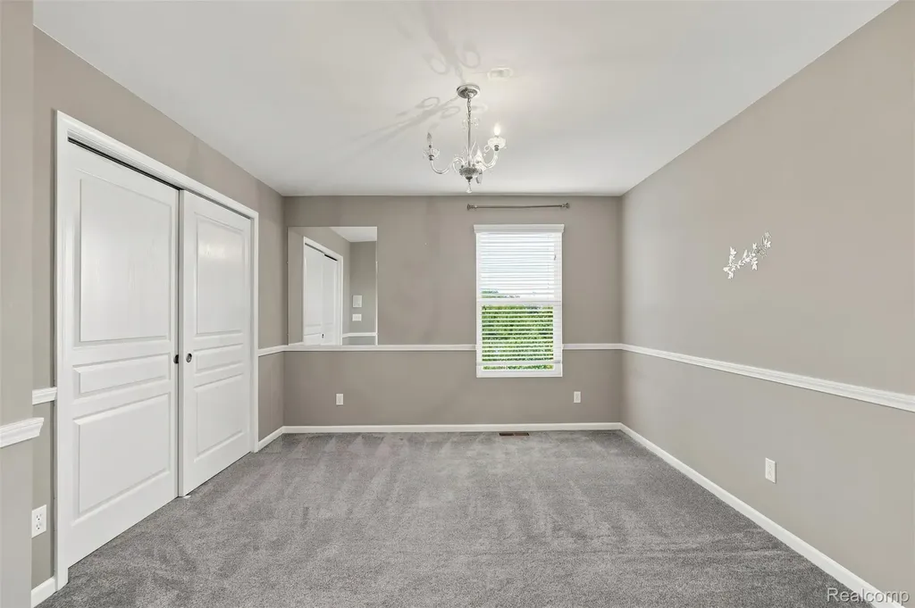 49894 Bloomsbury Lane Macomb Township MI 48044