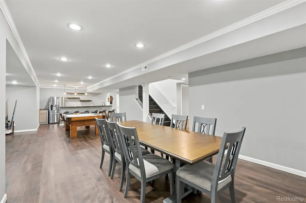 49894 Bloomsbury Lane Macomb Township MI 48044