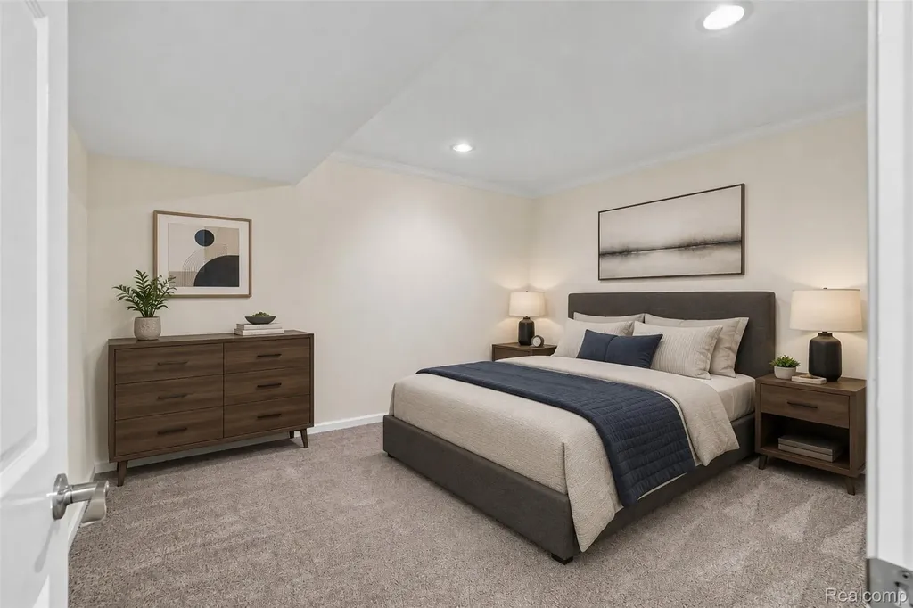 49894 Bloomsbury Lane Macomb Township MI 48044