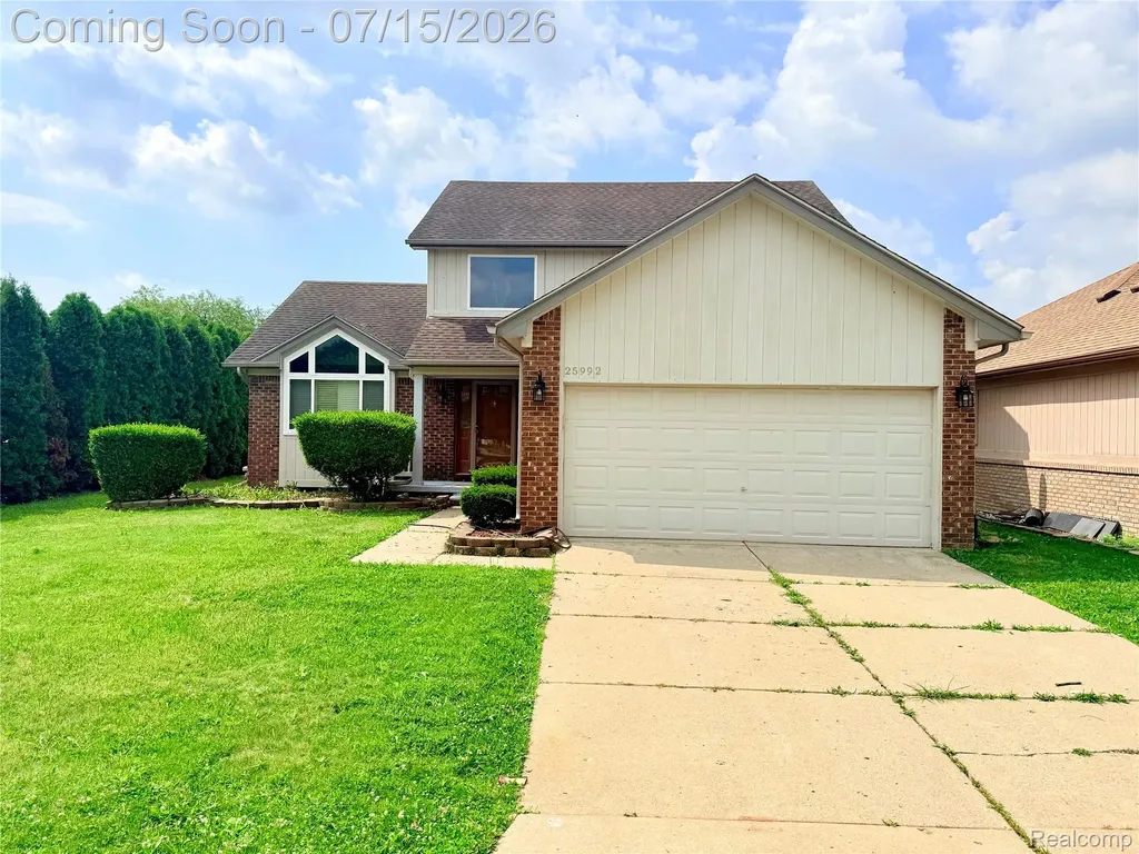 25992 Briar Towne Boulevard Chesterfield Township MI 48051