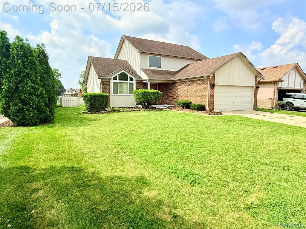 25992 Briar Towne Boulevard Chesterfield Township MI 48051