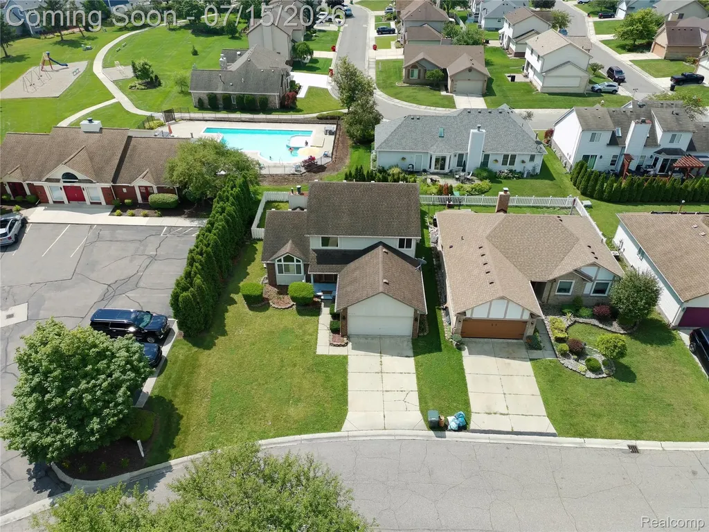 25992 Briar Towne Boulevard Chesterfield Township MI 48051
