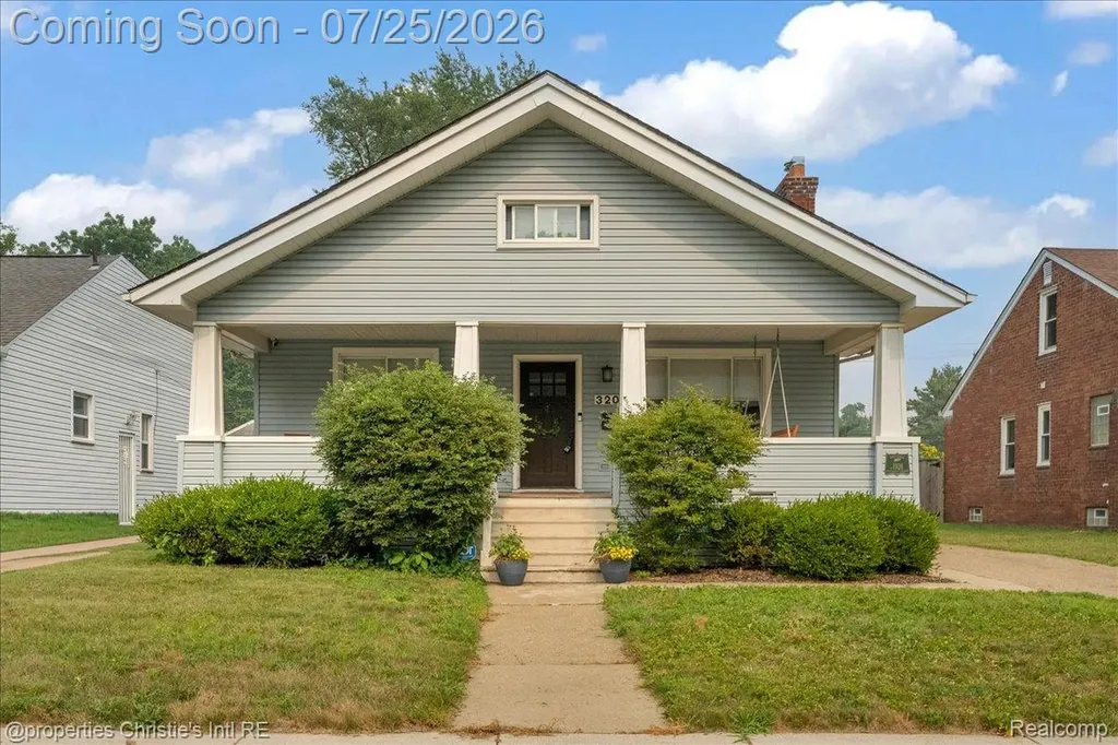 320 Laprairie Street Ferndale City MI 48220