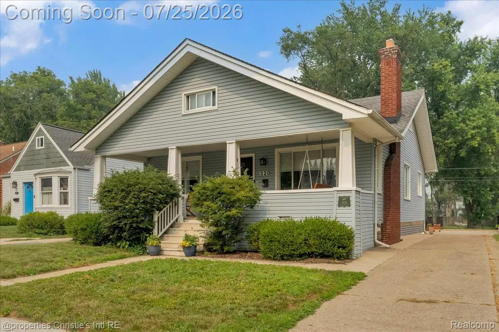 320 Laprairie Street Ferndale City MI 48220