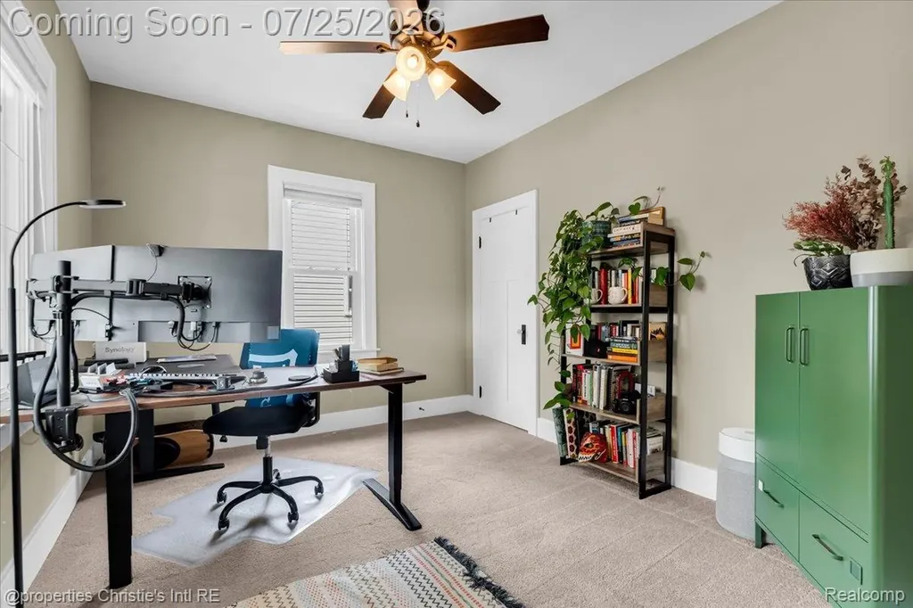 320 Laprairie Street Ferndale City MI 48220