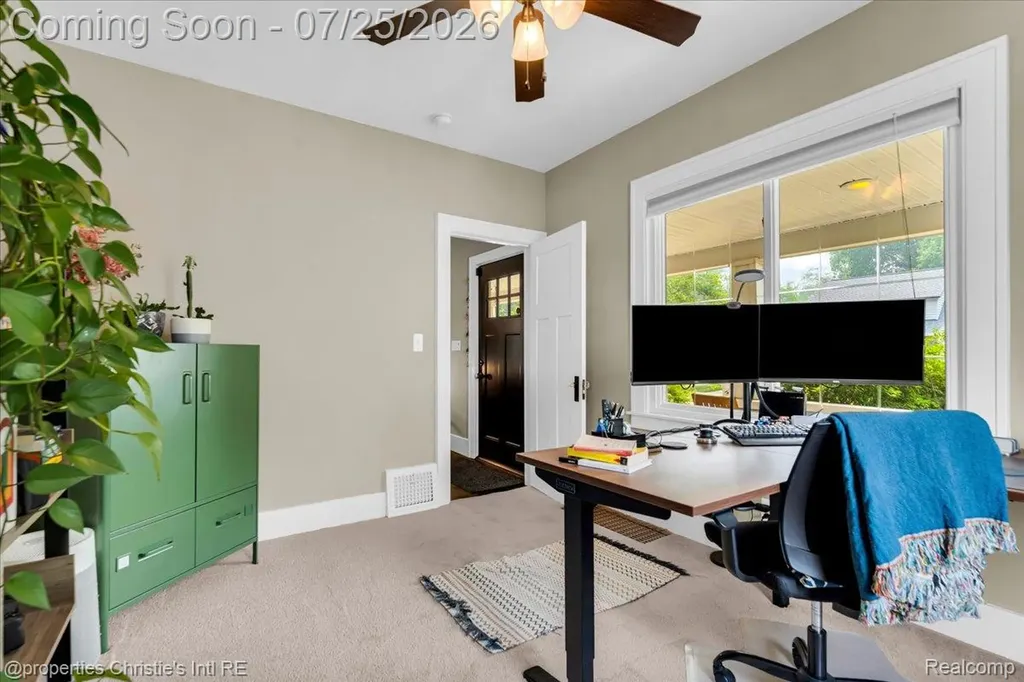 320 Laprairie Street Ferndale City MI 48220