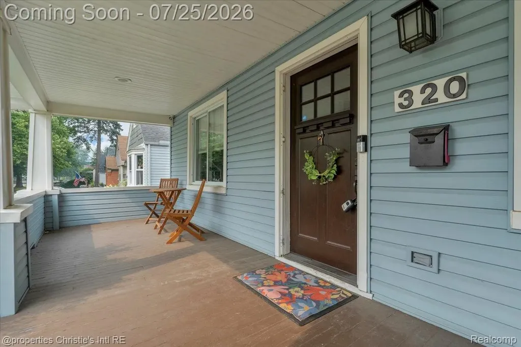 320 Laprairie Street Ferndale City MI 48220